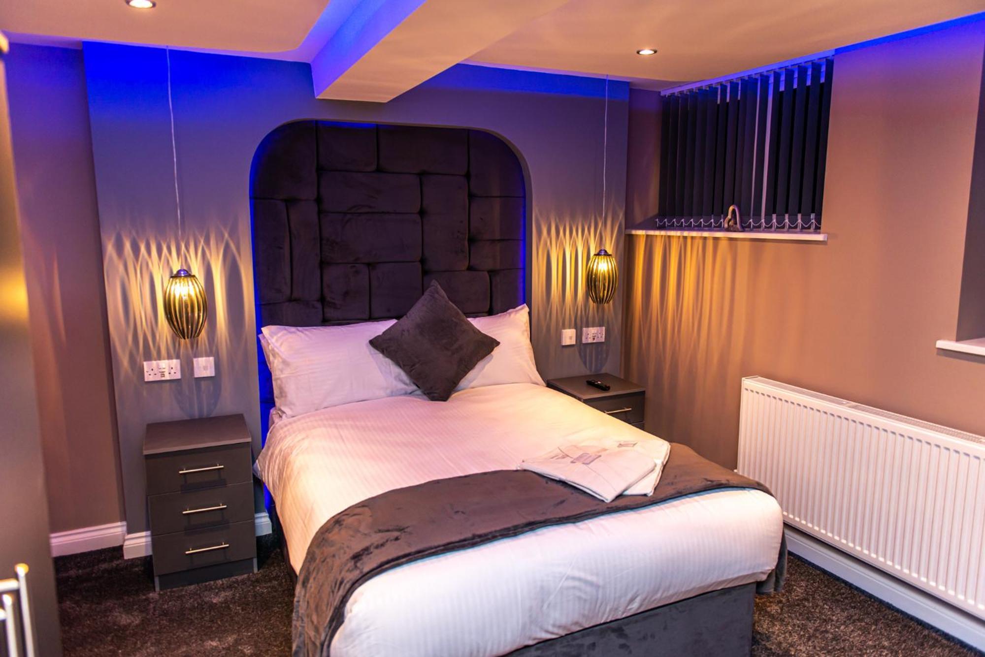 Optimal Apartments Bradford  Extérieur photo